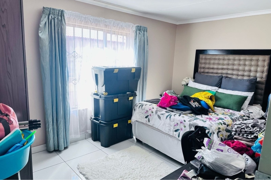 3 Bedroom Property for Sale in Ellaton North West